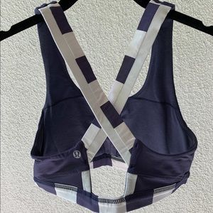 Lulu lemon sports bra